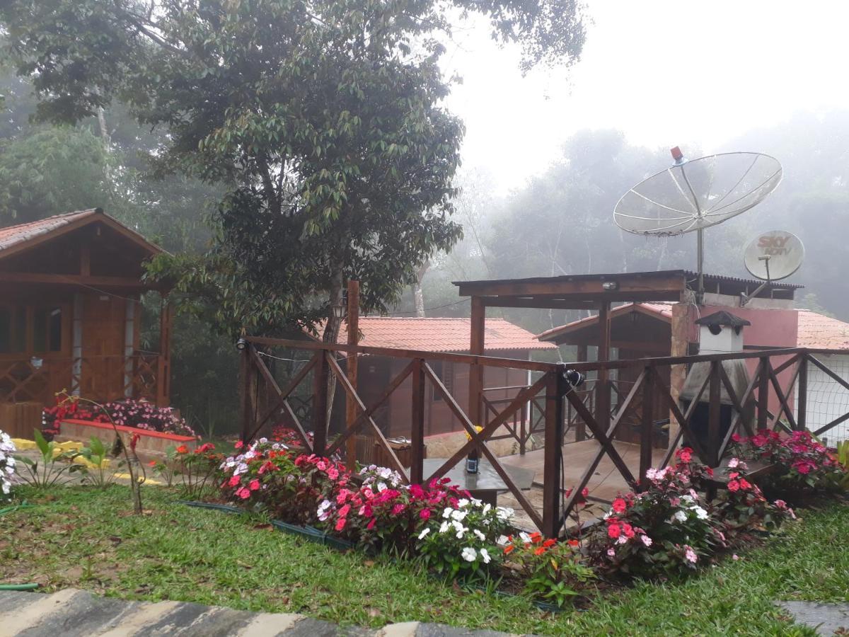 Monte Suico - Chales Para Locacao Guaramiranga Buitenkant foto